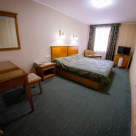 Hotel Edem Karaganda Luaran gambar