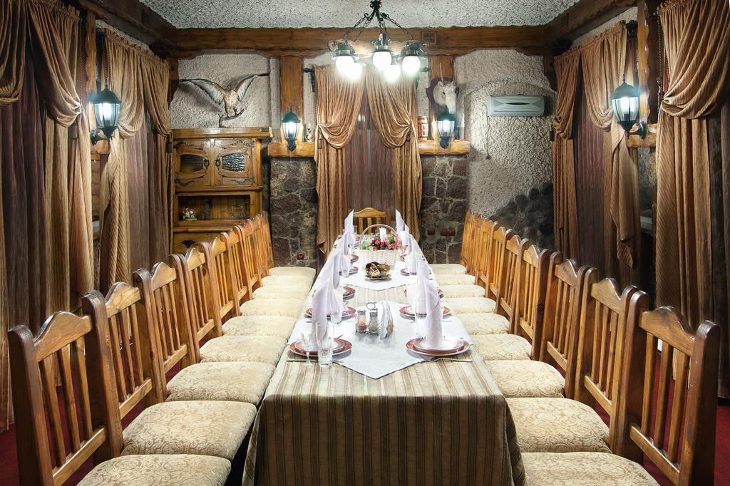 Hotel Edem Karaganda Luaran gambar