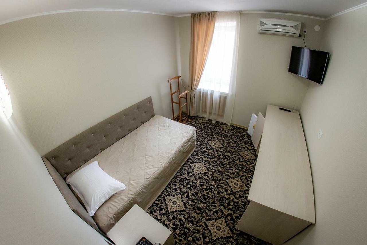 Hotel Edem Karaganda Luaran gambar