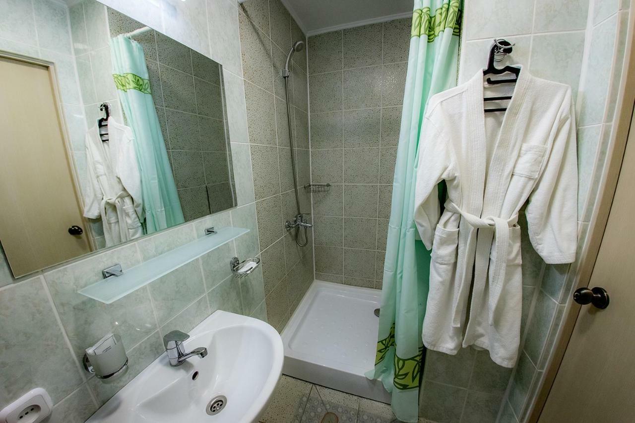 Hotel Edem Karaganda Luaran gambar
