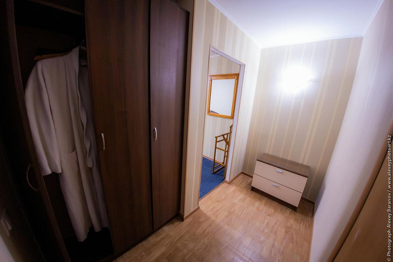 Hotel Edem Karaganda Luaran gambar